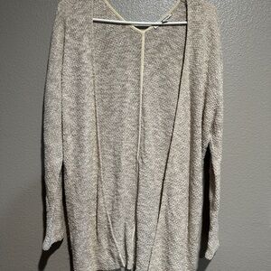 American Eagle Outfitters Light Heather Grey Cardigan Soft Knit Relaxed Fit